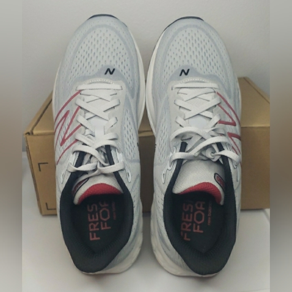 New Balance Fresh Foam 880 v13 shoes men's 9  women's 10.5 - Picture 10 of 11